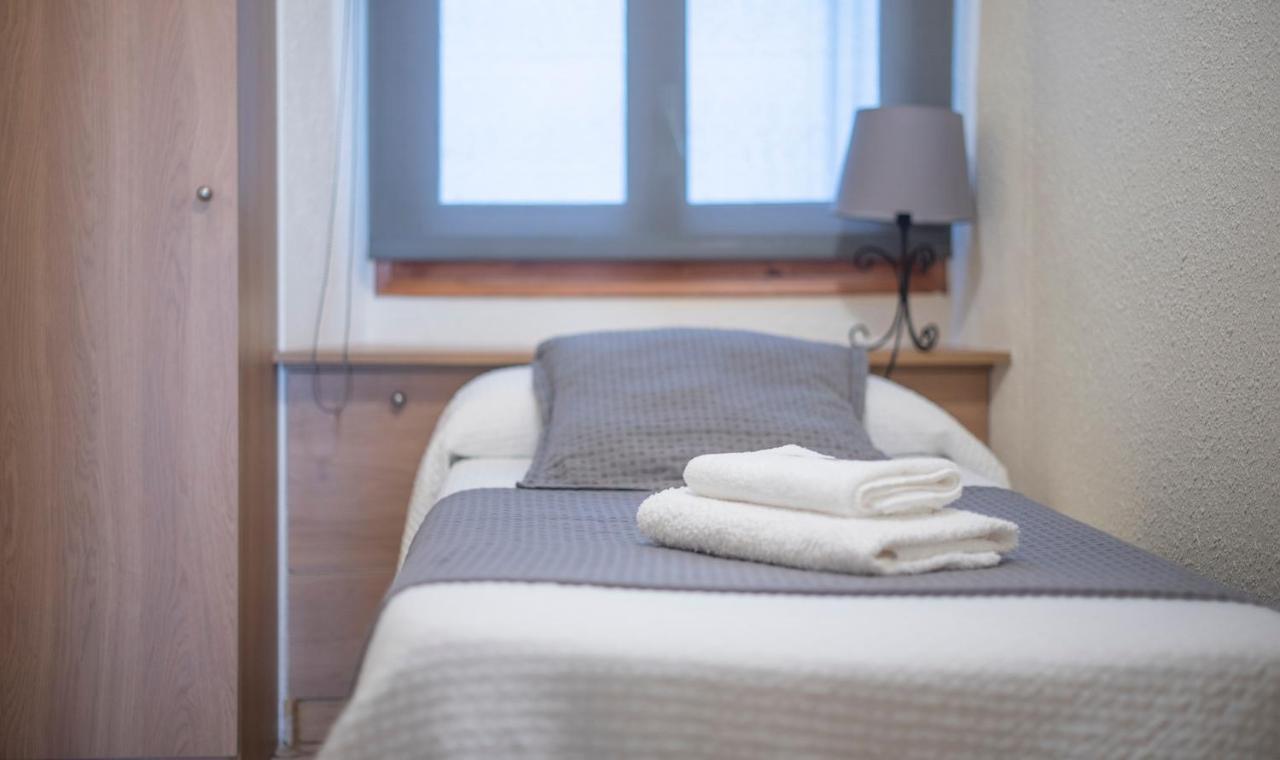 Cal Giral I Apartment Cornudella de Montsant Luaran gambar